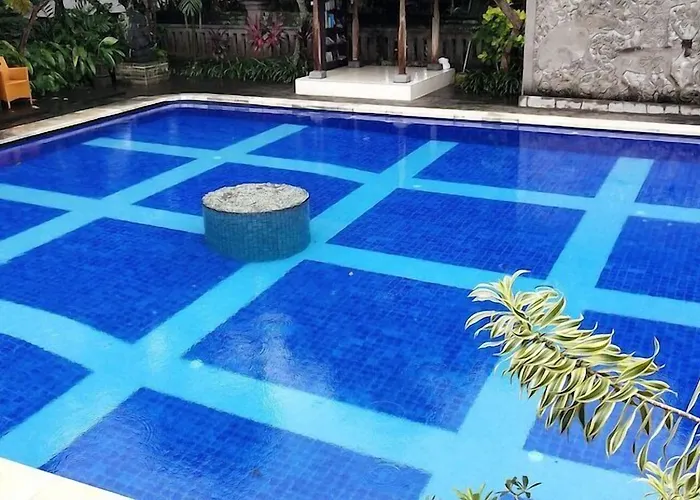 Puri Rasa Villas And 4*