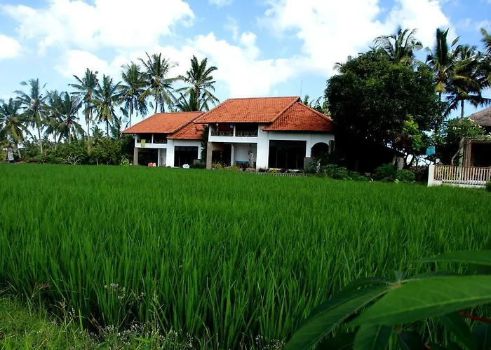 Puri Rasa Villas And Ferienpark 4*